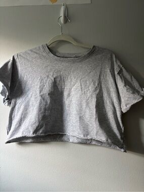 Forever 21 Light Heather Gray Cropped Crew Tee